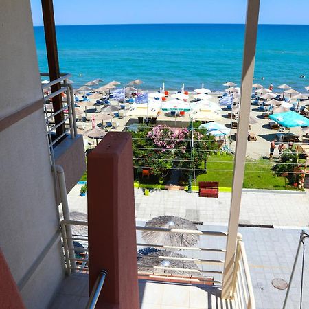 Vera Olympic Beach Exterior photo