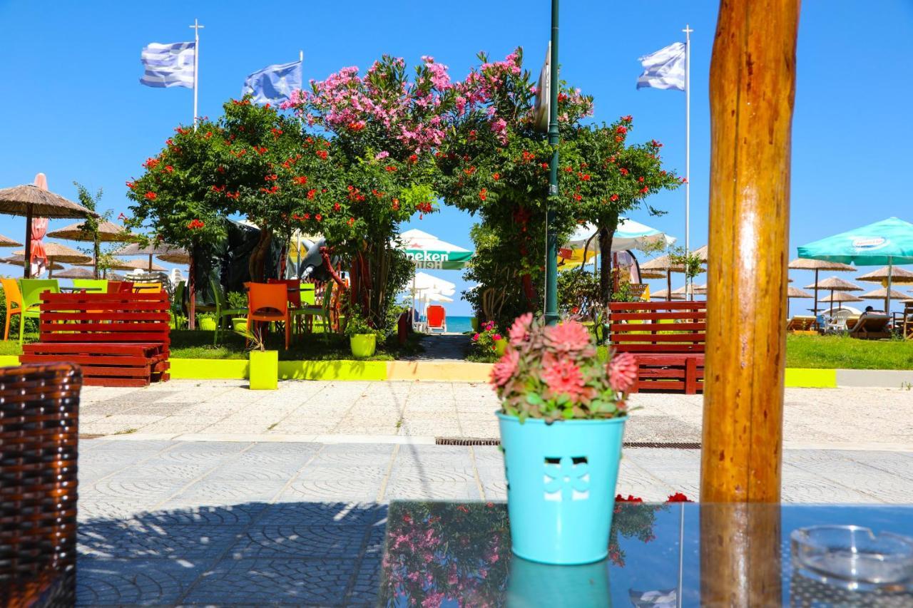 Vera Olympic Beach Exterior photo