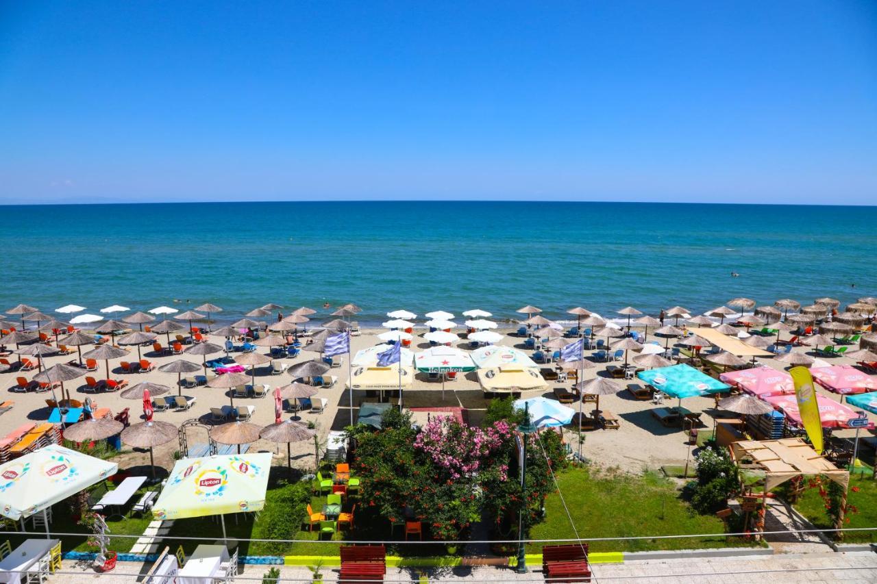 Vera Olympic Beach Exterior photo