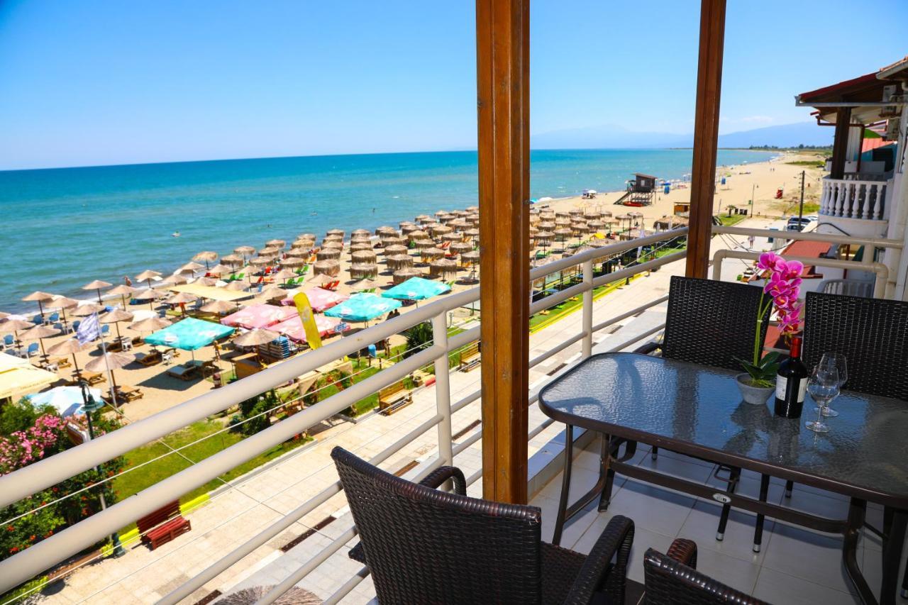 Vera Olympic Beach Exterior photo